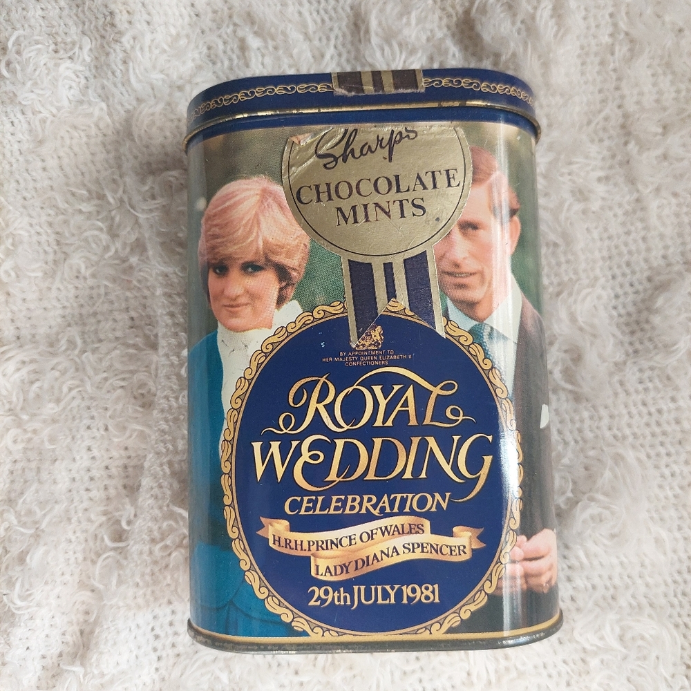 80s Vintage Royal Wedding Celebration Chocolate Mints Tin